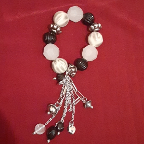 Jewelry - Jewelry accessory